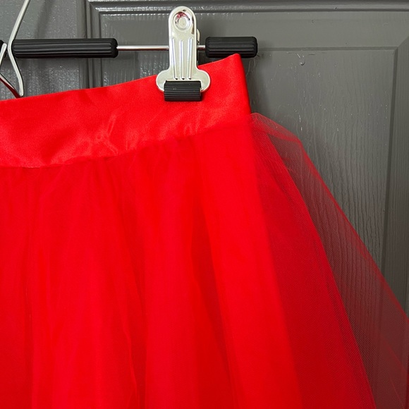 Space 46 Wendy Tulle Skirt - Picture 4 of 8